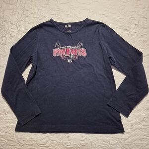Team Apparel women's Large blue long sleeve shirt GUC for some fade